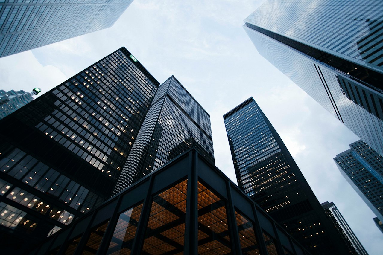 Accelerating onboarding and compliance for a leading financial institution in Asia
