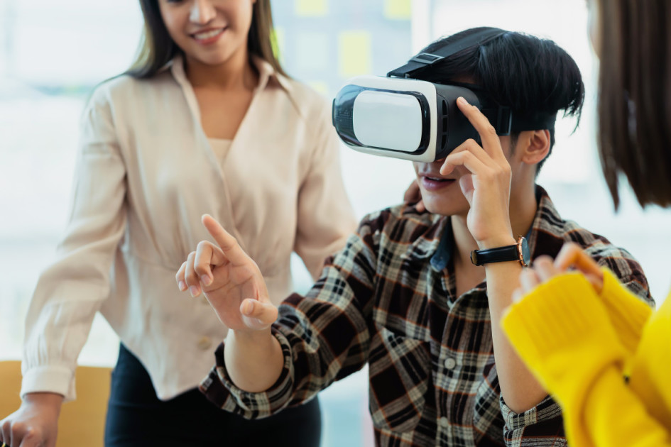 The Easiest Way to Operationalize Enterprise Augmented Reality