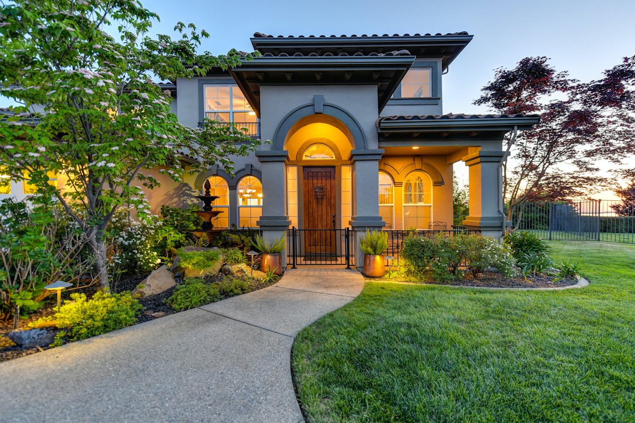 Leading home services website completes seamless business model transition