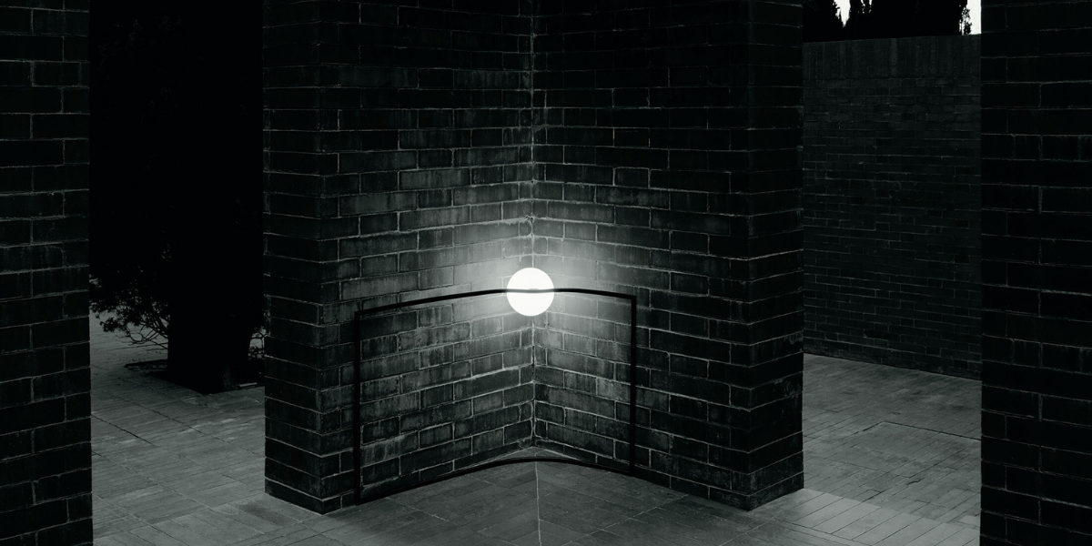 Heco wall light by flos