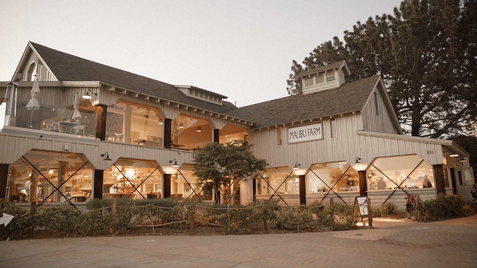 Wedding Venue - San Diego - Malibu Farm