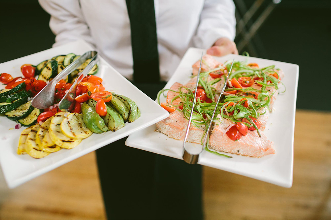 How Much Should I Tip Wedding Caterer