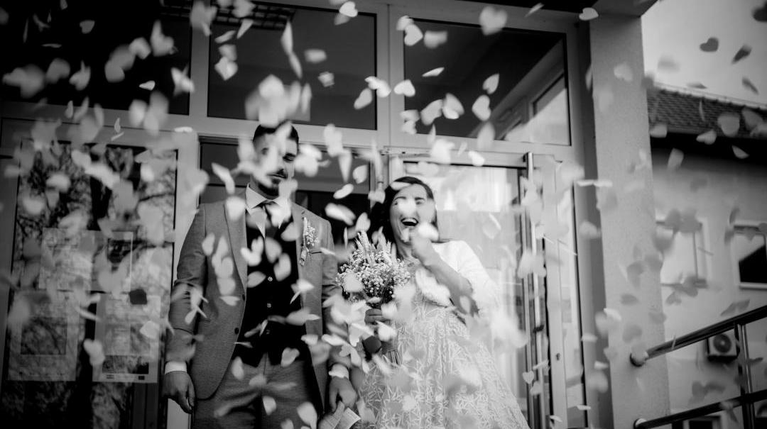 50 Best Wedding Send-Off Ideas - Zola Expert Wedding Advice