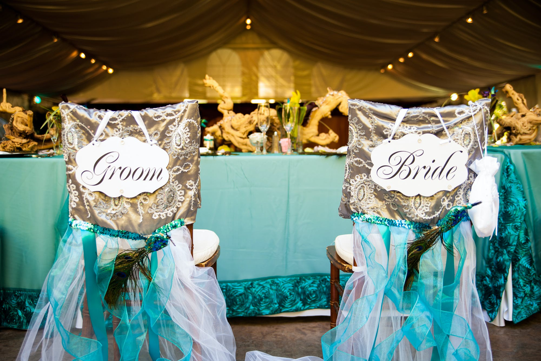 How to Incorporate Turquoise Into Your Wedding Decor