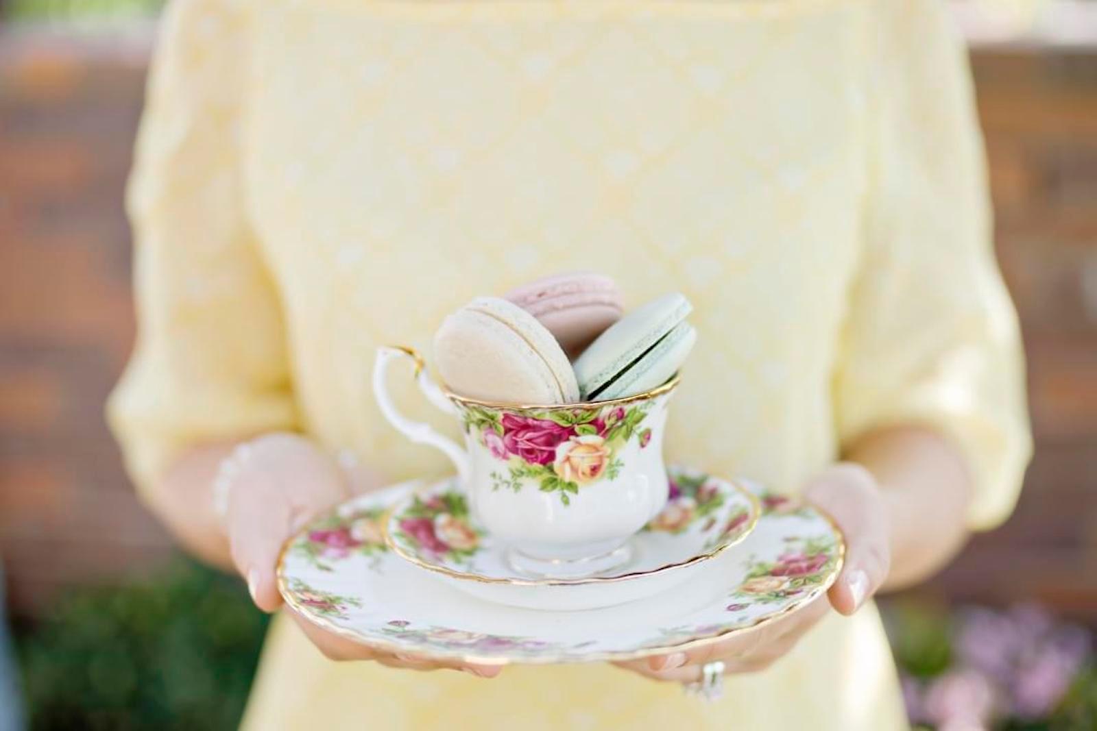 How To Plan A Bridal Shower Zola Expert Wedding Advice How To Plan A Bridal Shower Zola Expert Wedding Advice