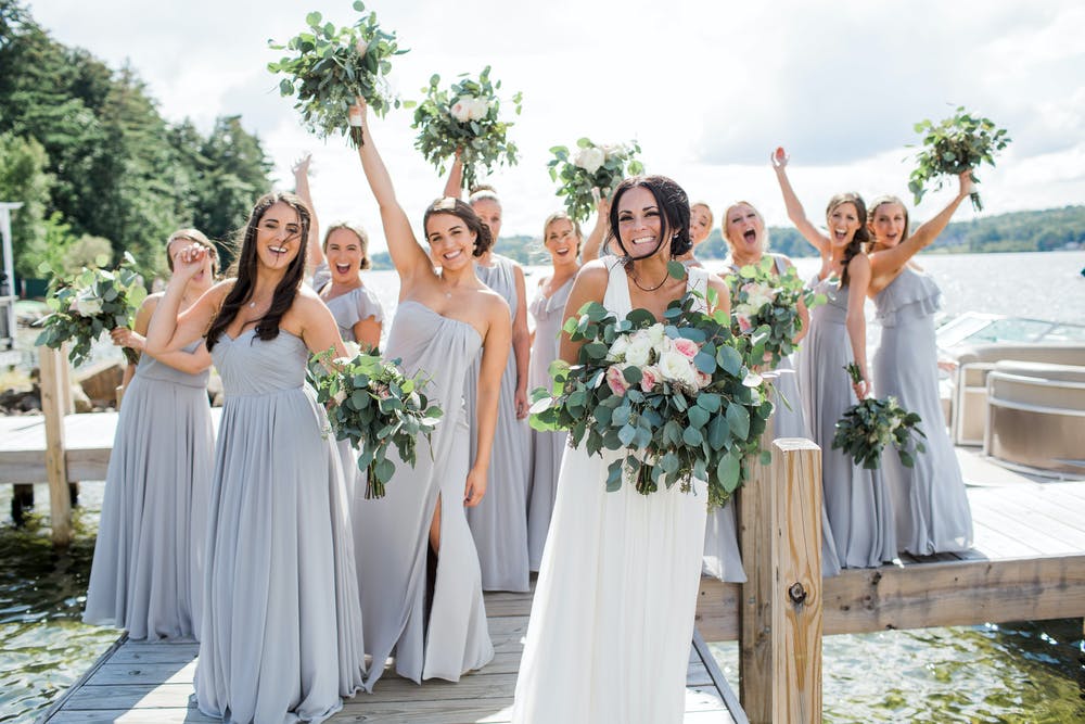 What a Wedding Bouquet Toss Symbolizes
