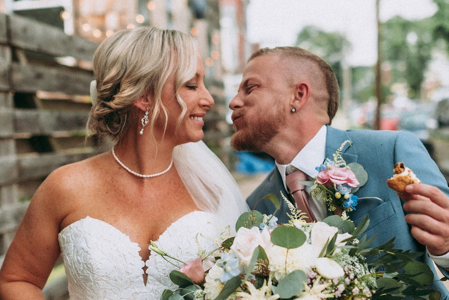 The Second Look: 5 Tips from Mason and Ashley's Look Back on Their Wedding Day