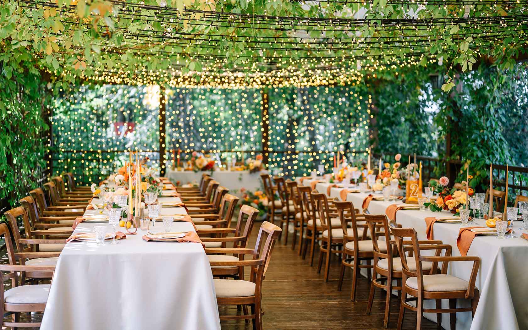 How To Throw A Fall Harvest Themed Brunch Reception