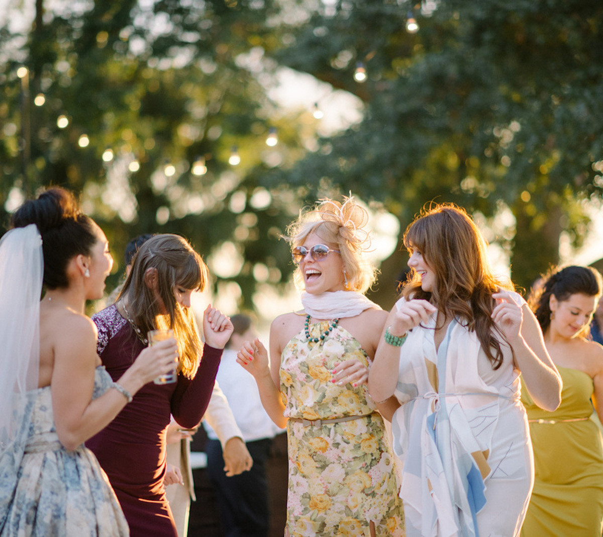 What To Wear To A Wedding Zola Expert Wedding Advice