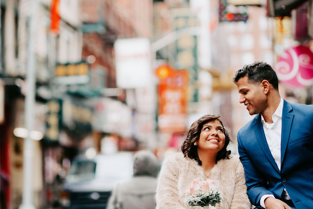 Couple walking together in the city