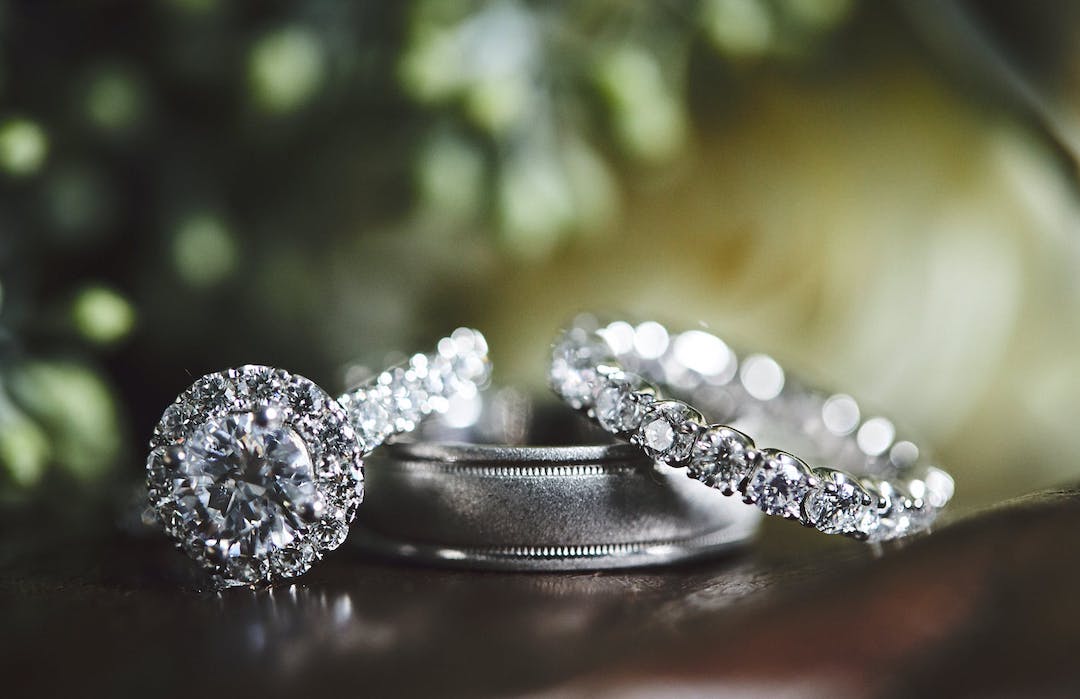 Your Guide to Popular Engagement Ring Settings