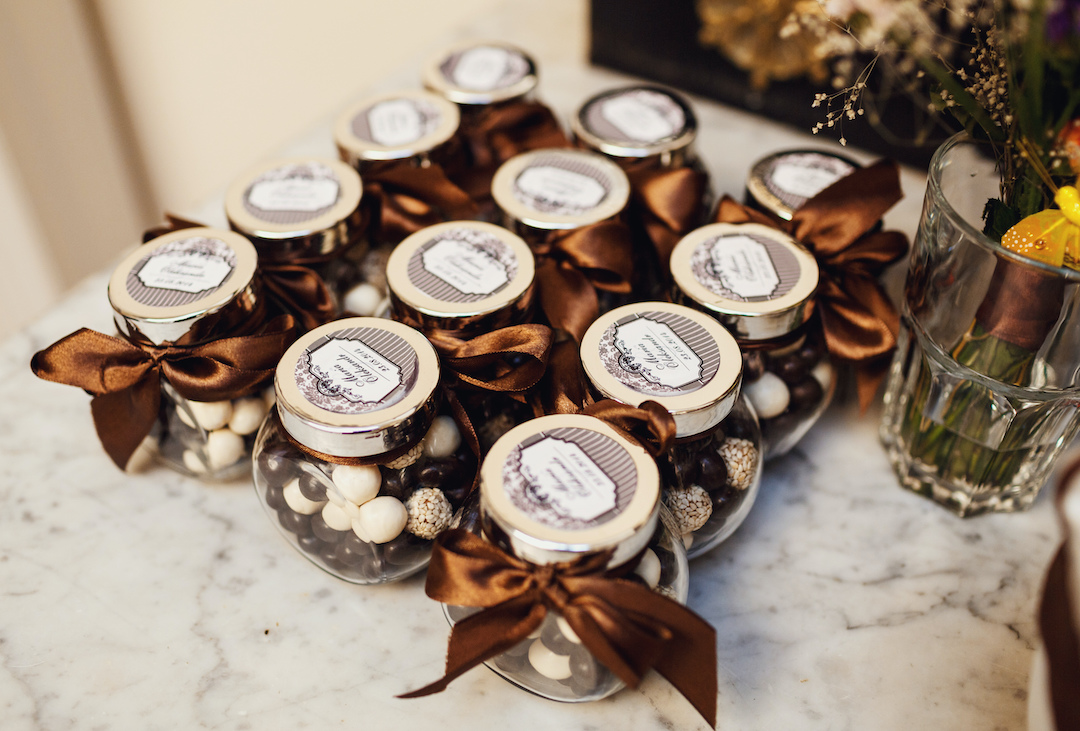 Chocolate Wedding Favors to Satisfy Your Guest's Sweet Tooth