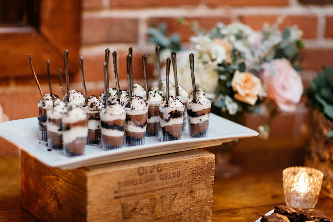 When to Book a Wedding Caterer?