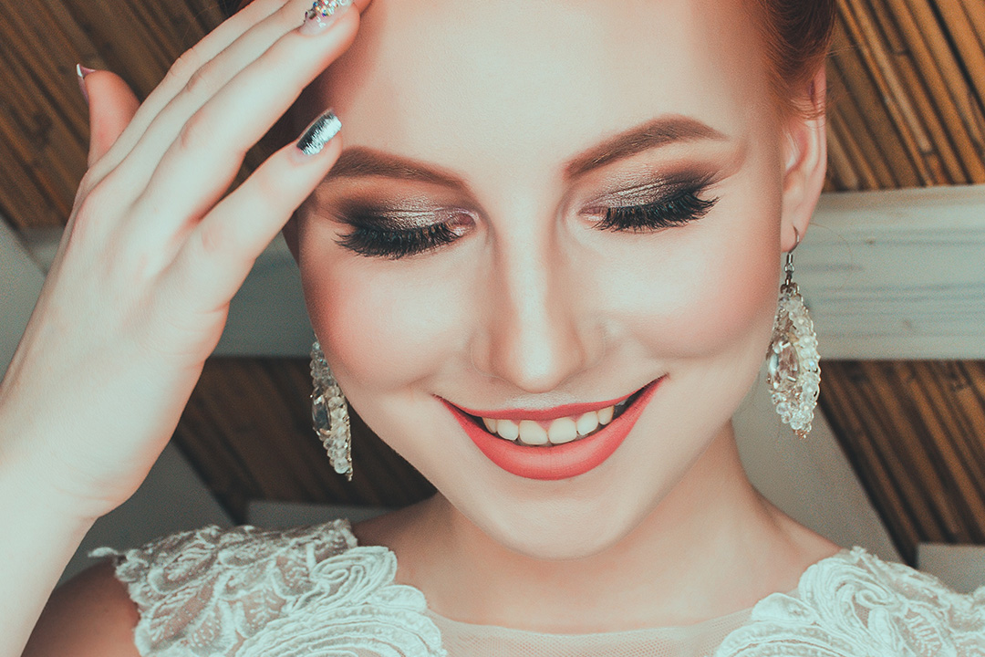 When Should You Get Eyelash Extensions Before Your Wedding Day