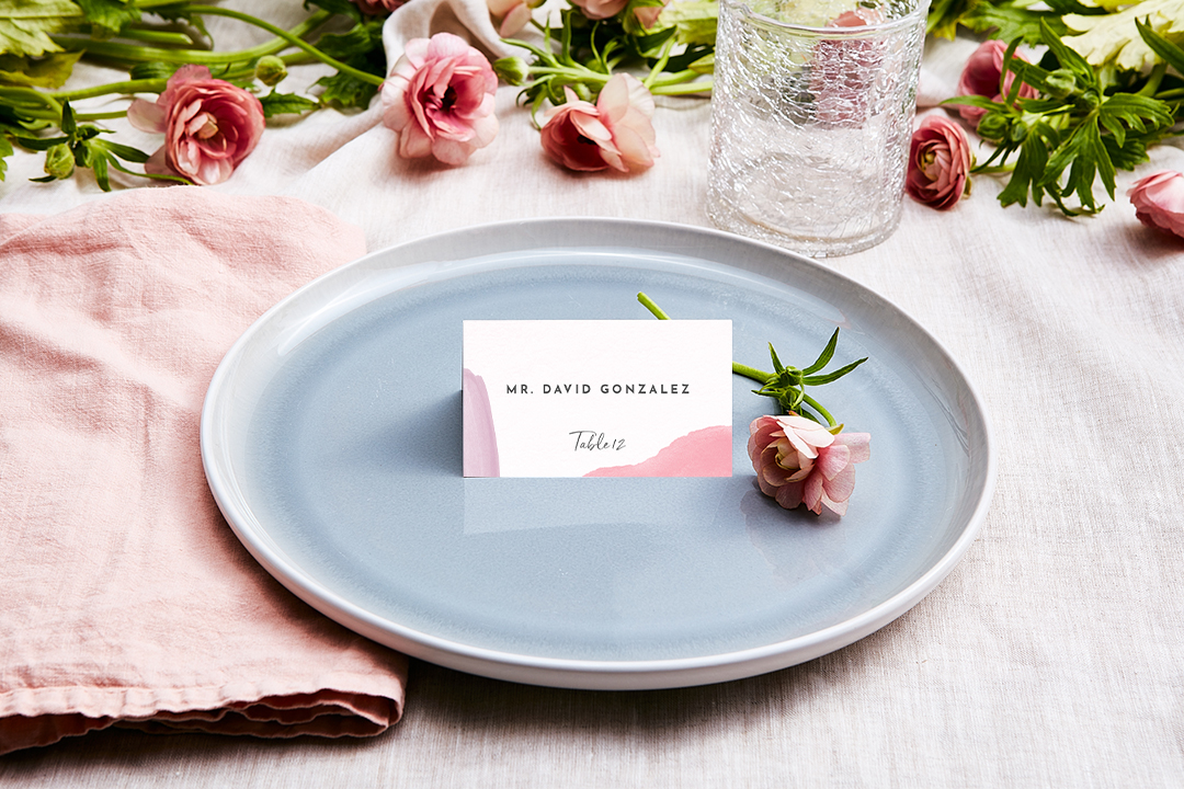 How to Make Place Cards for Your Wedding