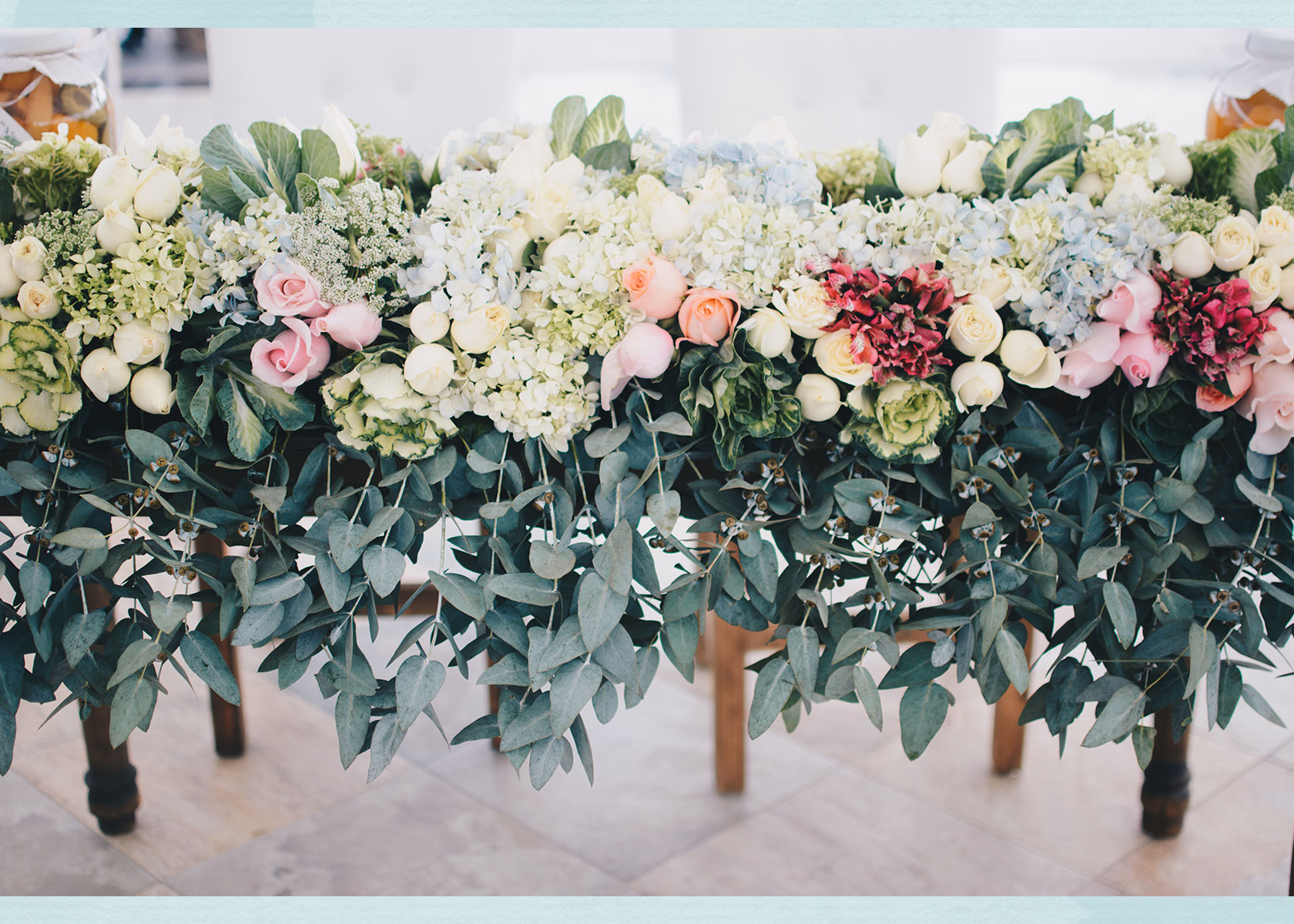 Wedding brunch florals