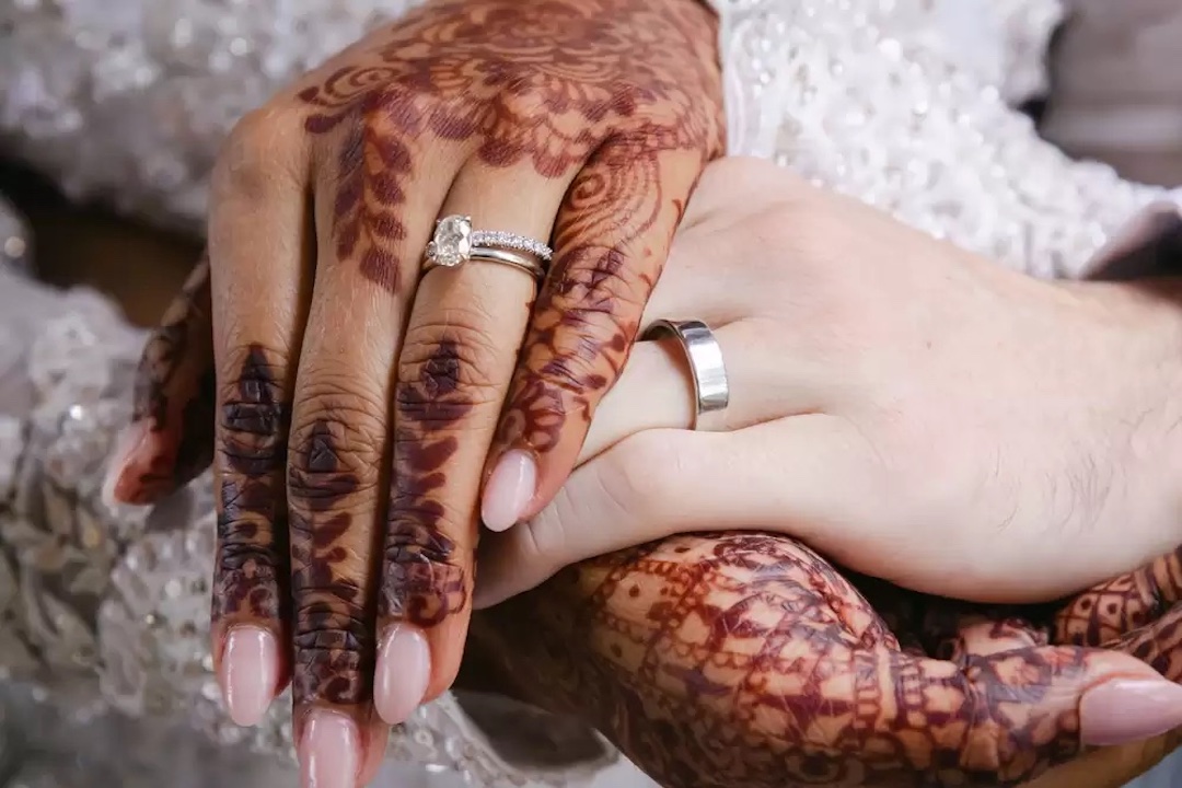 Engagement Ring Hand Henna