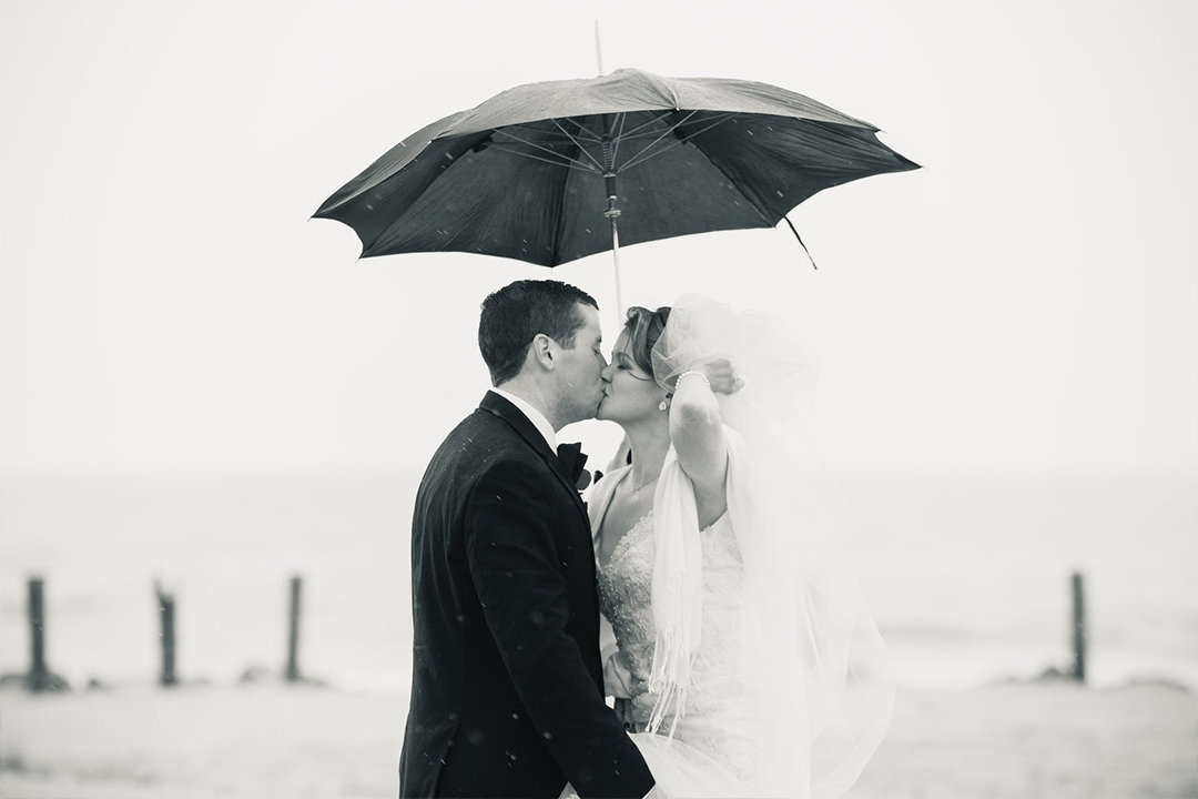 How to Prepare for Rain on Your Wedding Day