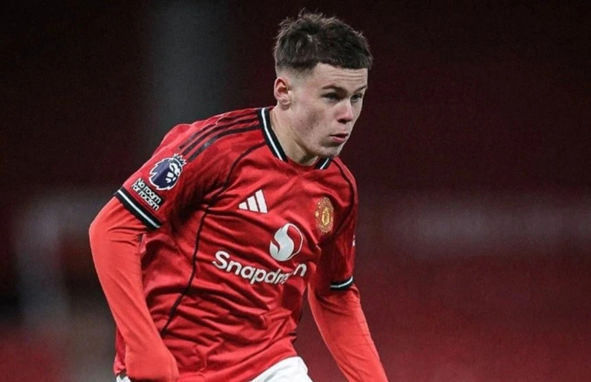 Con trai Rooney toả sáng đưa U18 MU vào chung kết Premier League Cup