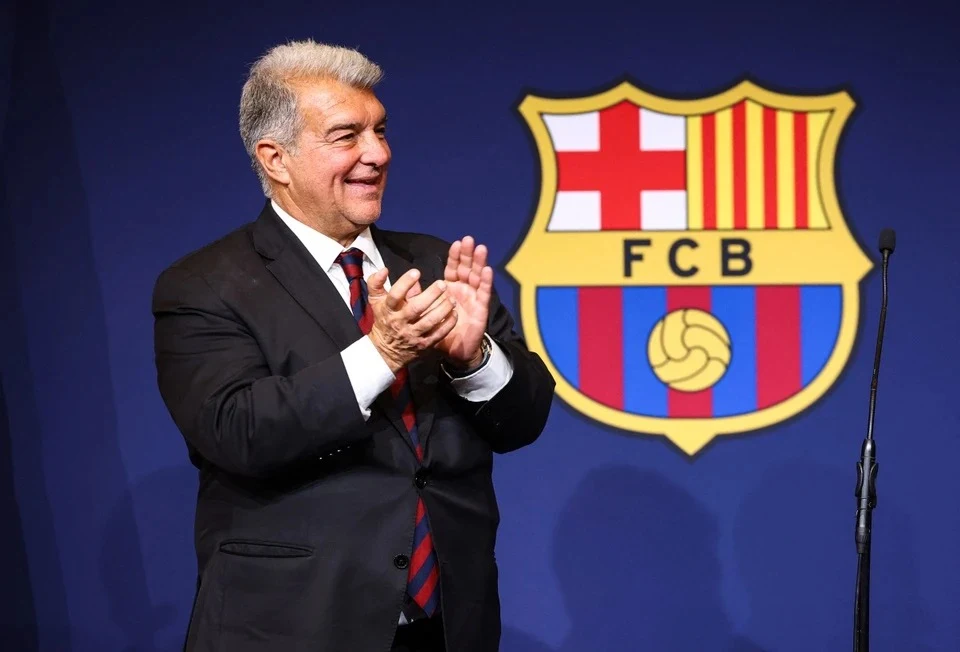 Joan Laporta tái đắc cử chủ tịch Barca với số phiếu áp đảo