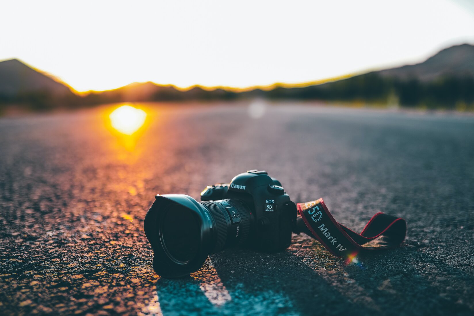 wedding-videographer-canon-camera-sunset copy