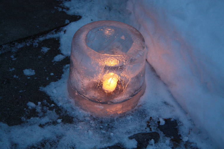 ice-lantern