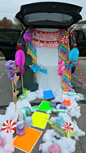 Candy-Land-Trunk-or-Treat