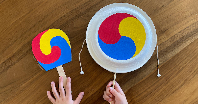 Korean Lunar New Year Fan and Drum Crafts