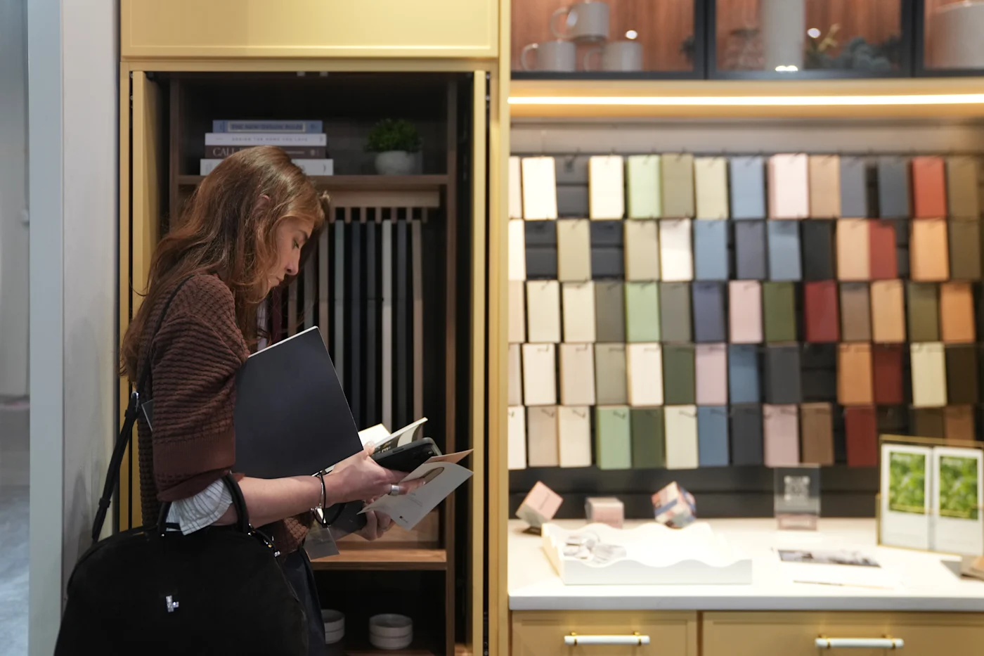 color-sample-inspection