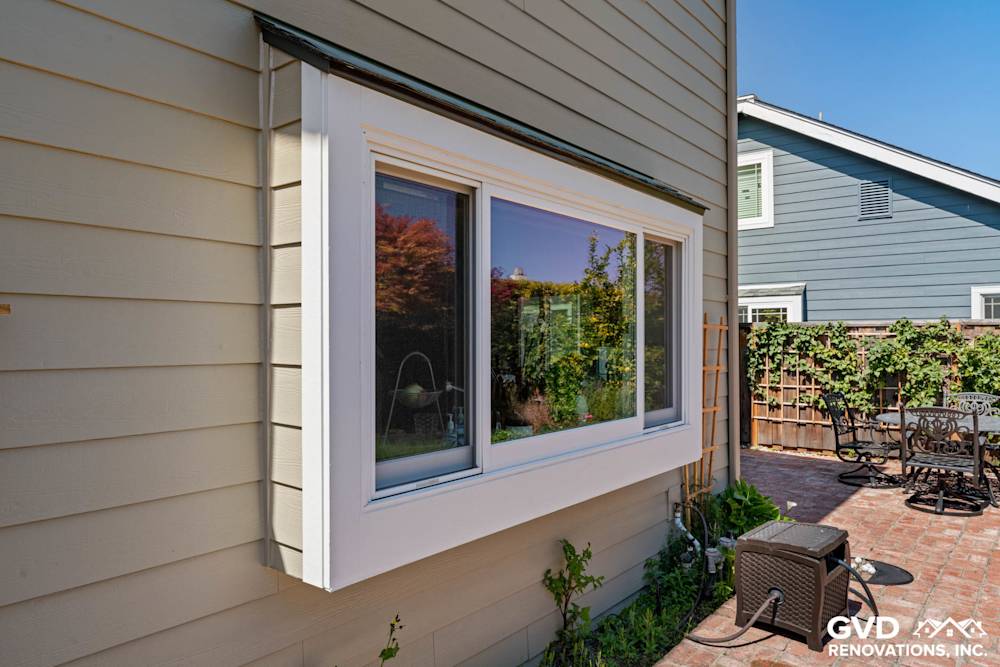 James Hardie Lap Siding & Mezzo Windows
