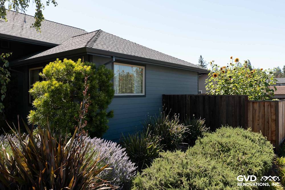 James Hardie Siding & Milgard Windows