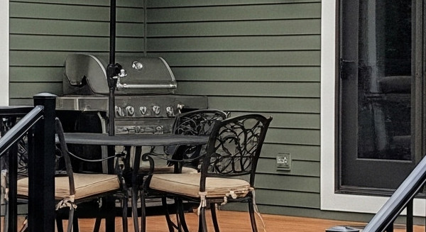 premier-deck-builder