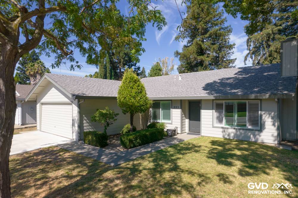 Modern Sacramento home featuring James Hardie Siding, Anlin Catalina Windows, and manicured landscaping