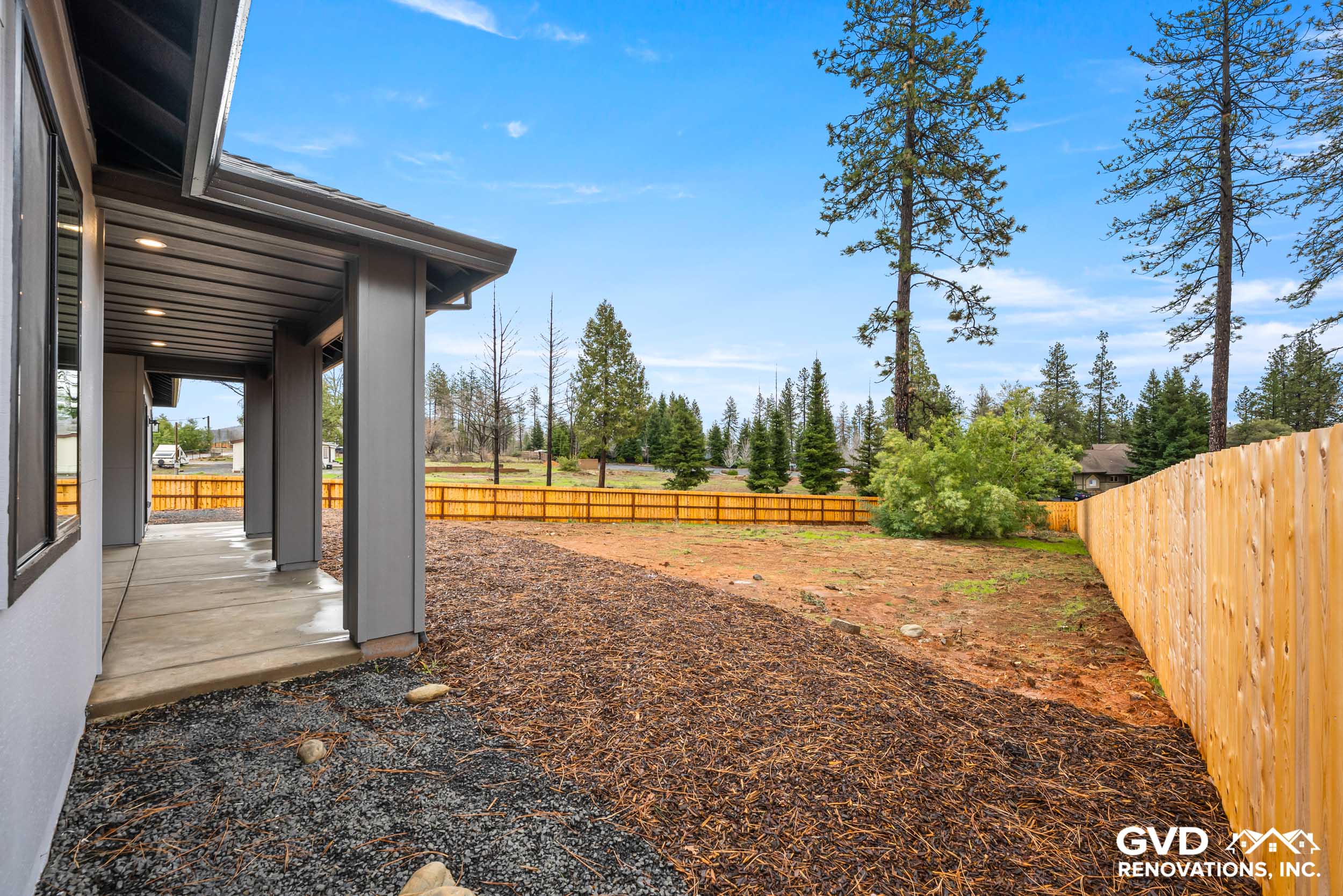 James Hardie Architectural Panels & Milgard Windows