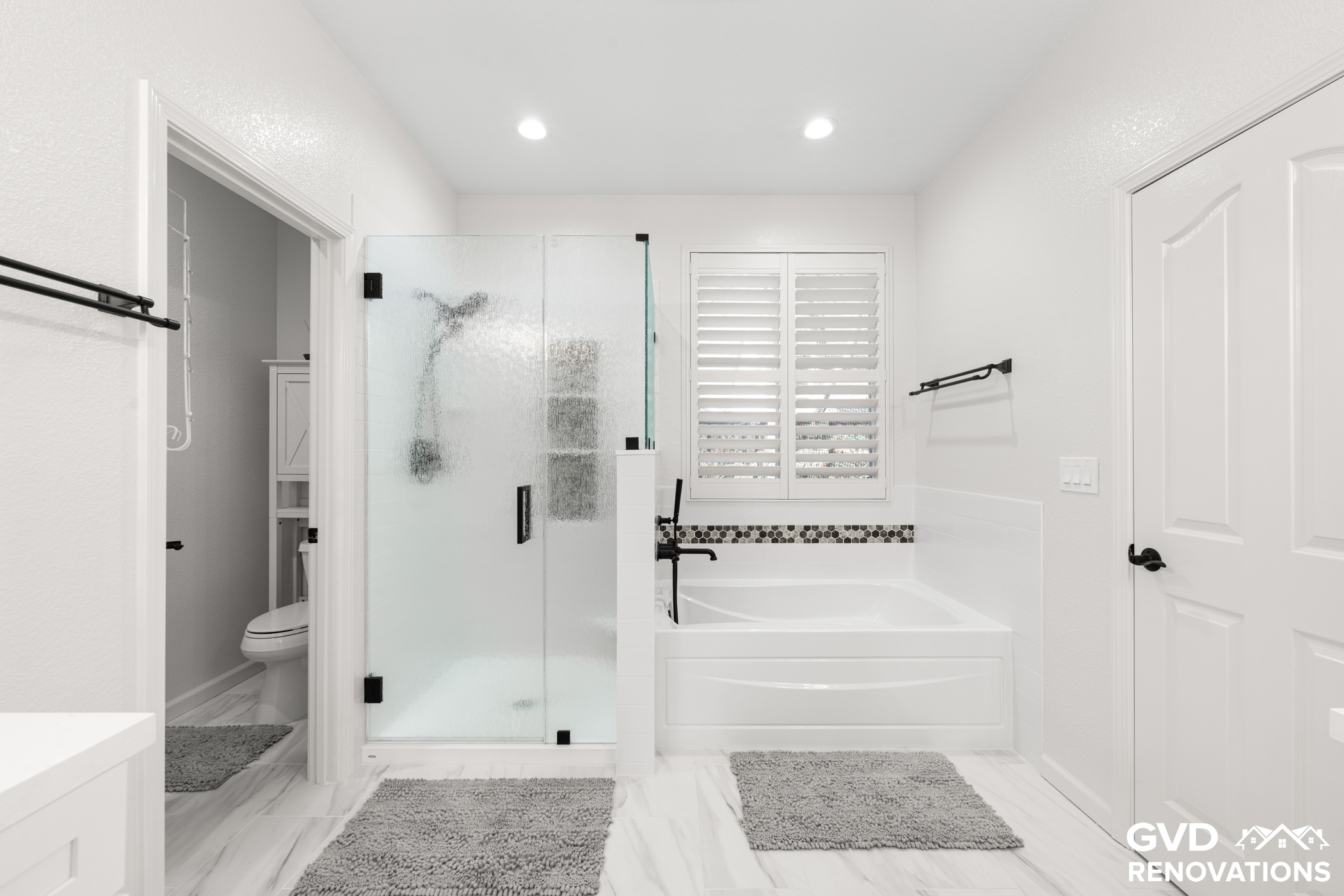 Master and Hall Bathroom Refresh in Sacramento