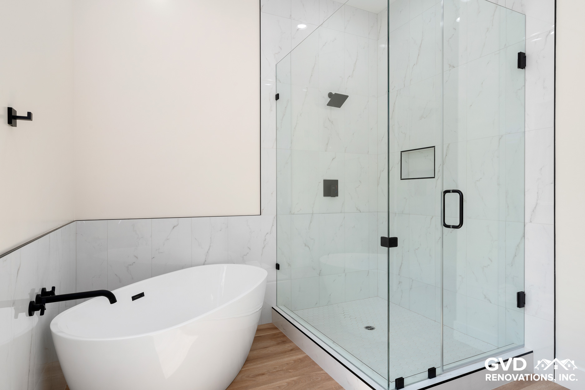 Custom Home Bathroom Design