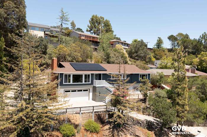 Stylish home exterior featuring Iron Gray James Hardie siding with Arctic White trim and solar panels in San Rafael