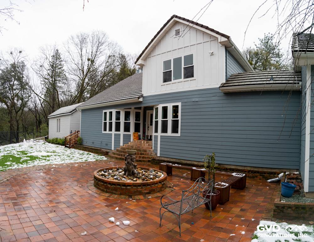 James Hardie Color Plus Horizontal Lap Siding & 39 Milgard Windows