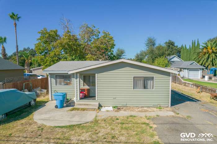 Home exterior in Yuba City featuring Prodigy Siding in light green, showcasing energy-efficient design and modern curb appeal