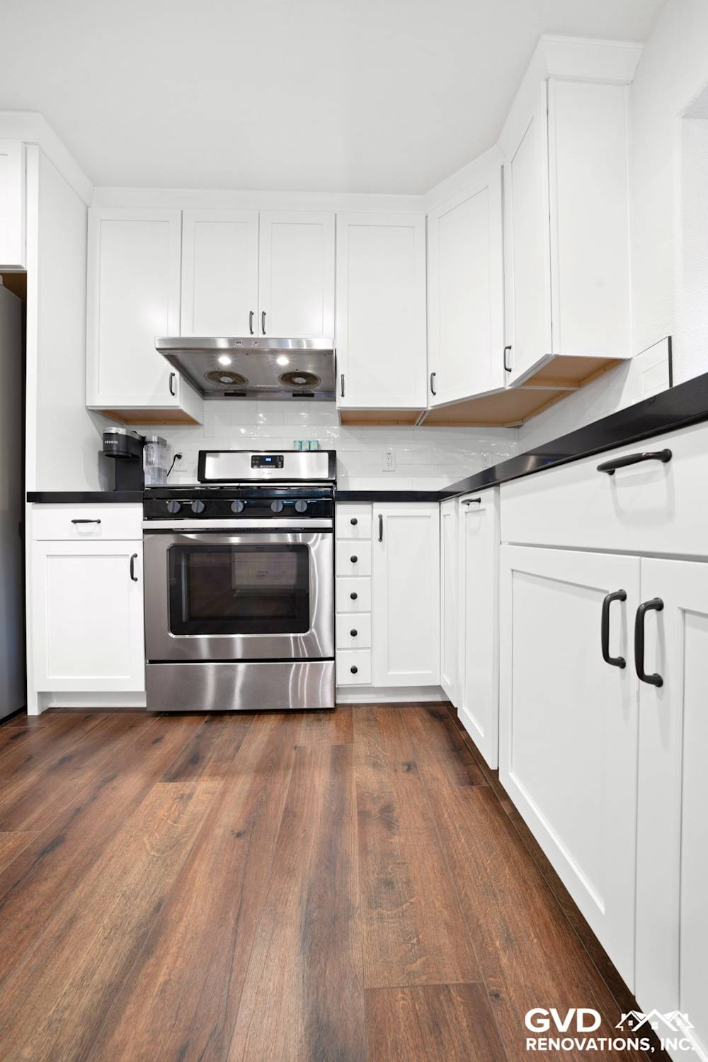 Beautiful White Shaker Kitchen Remodel