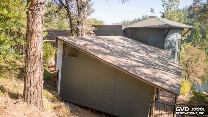 Iron Gray James Hardie lap siding installed on a home's exterior in Meadow Vista, showcasing a modern design