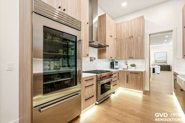 Custom Kitchen Design & Construction