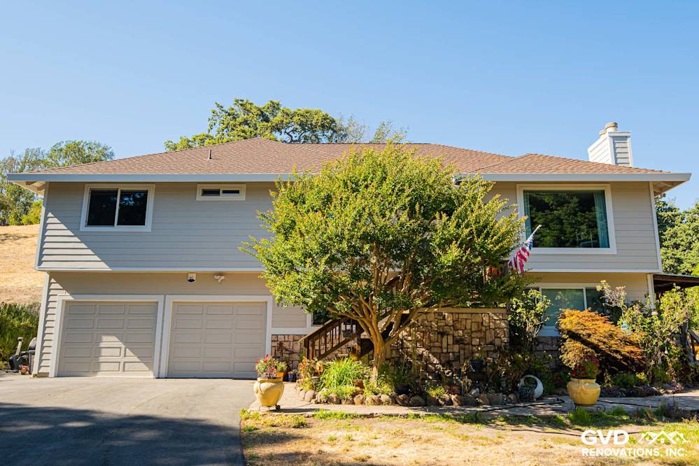 James Hardie Siding and Window Replacement