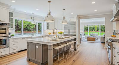 Finding the Best House Renovation Contractor