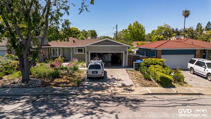 Home exterior in Mountain View, CA featuring new James Hardie siding in Monterey Taupe with Aged Pewter trim