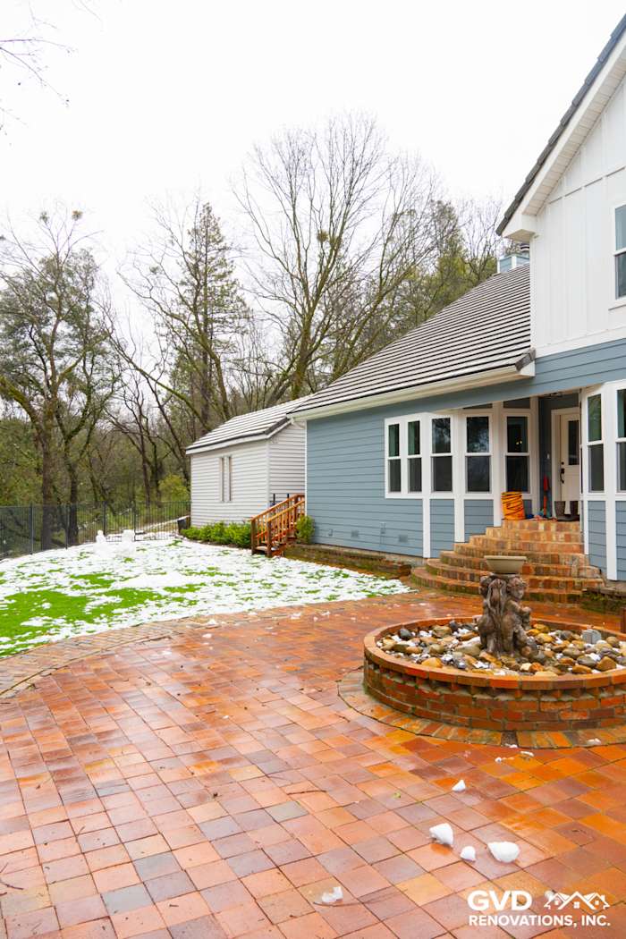 New Boothbay Blue James Hardie siding and Milgard windows enhance this Sutter Creek home's exterior charm