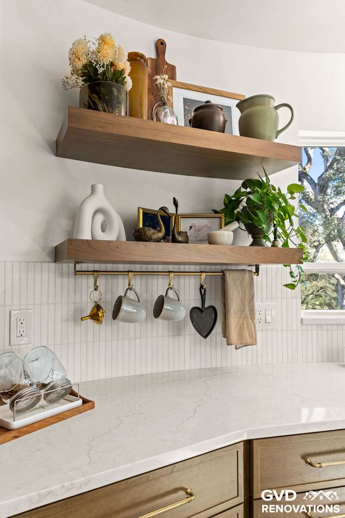 Custom Curved Kitchen Remodel