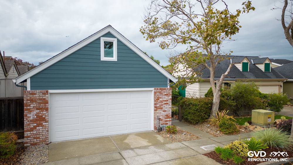 James Hardie Siding & Milgard Windows Installation