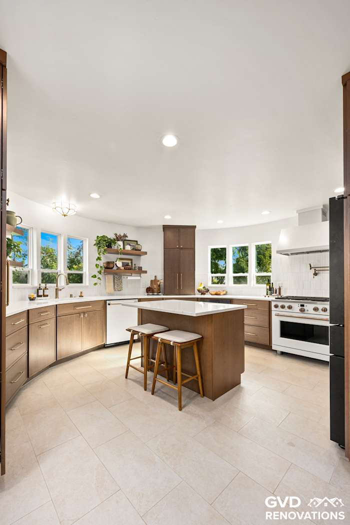 Custom Curved Kitchen Remodel