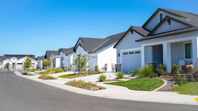 HOA Window Replacement Guide for Board Members